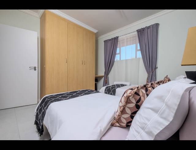 2 BEDROOM APARTMENT TO LET IN MORNINGSIDE